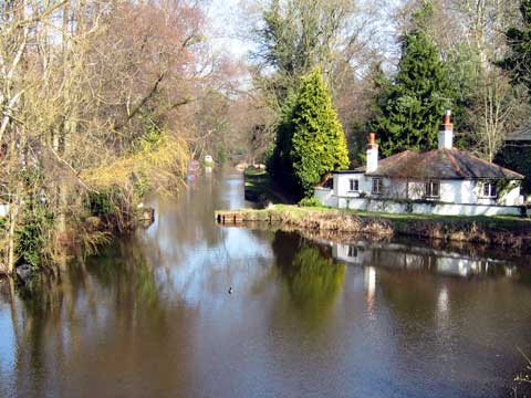  Basingstoke Canal