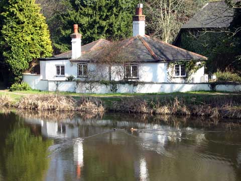  Canal Cottage