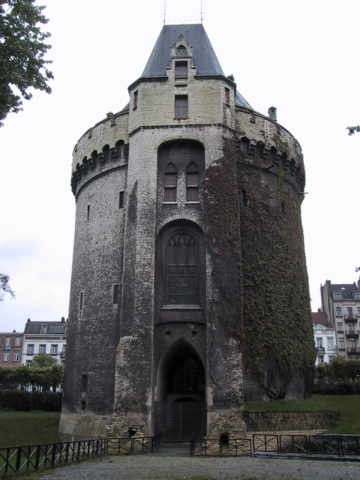  City Gate